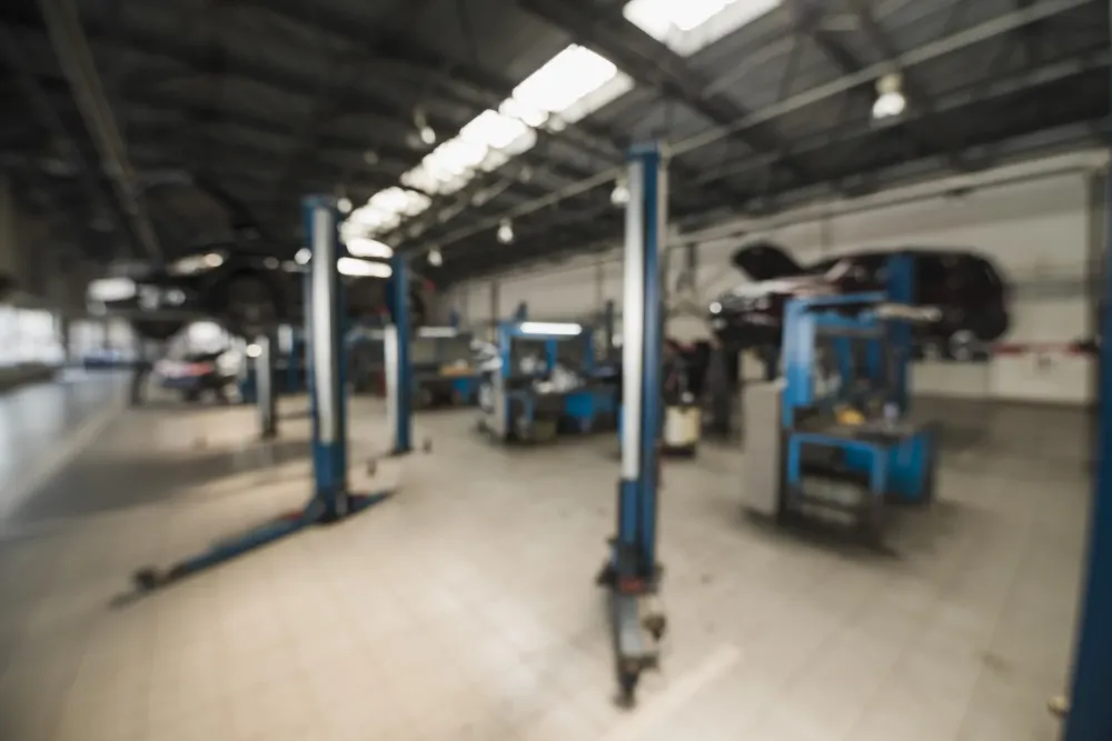 modern-automobile-mechanic-composition